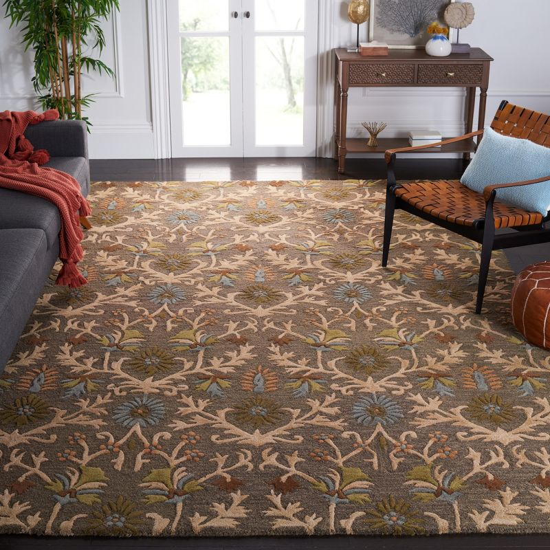 Cambridge CAM235 Hand Tufted Area Rug  - Safavieh