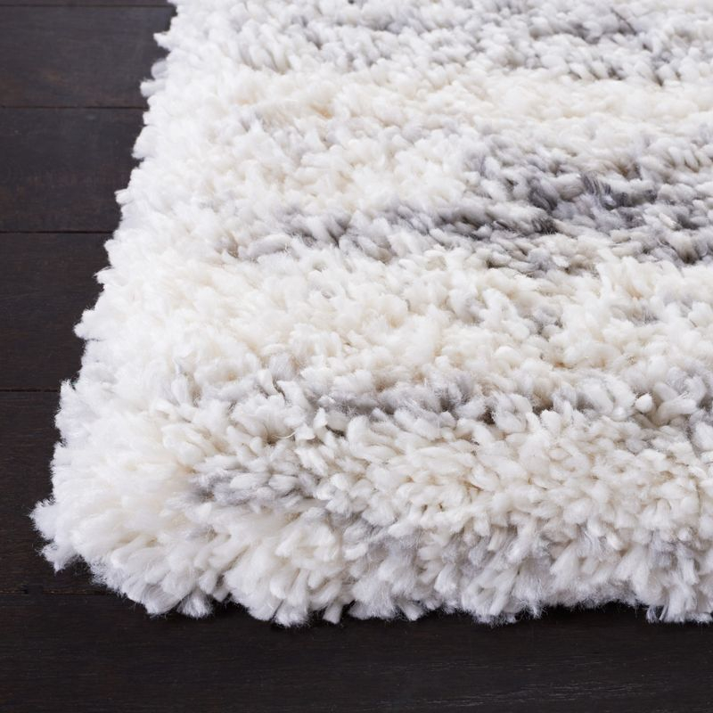 Fontana Shag  FNT850 Power Loomed Area Rug - Ivory/Gray - 5'3"x5'3" - Safavieh.