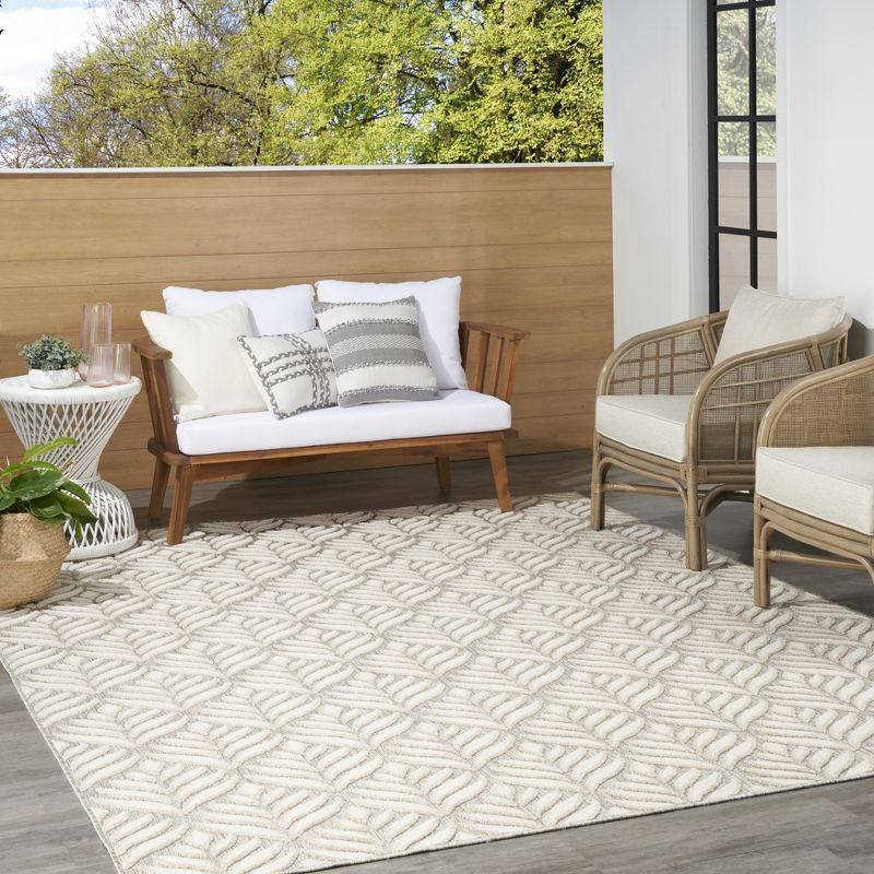 Nourison Aloha Tropical Palm Flatweave High-Low Indoor Outdoor Area Rug Ivory Grey 3'6" x 5'6"