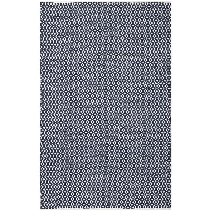 Boston BOS685 Power Loomed Area Rug - Navy - 5'x8' - Safavieh.