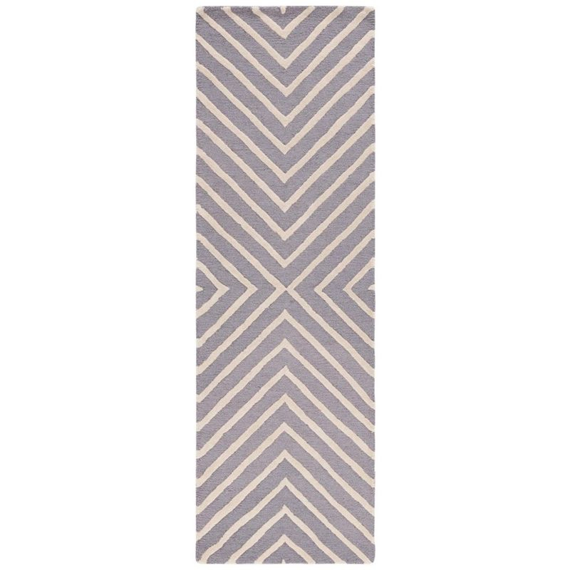 Cambridge CAM129 Hand Tufted Area Rug  - Safavieh