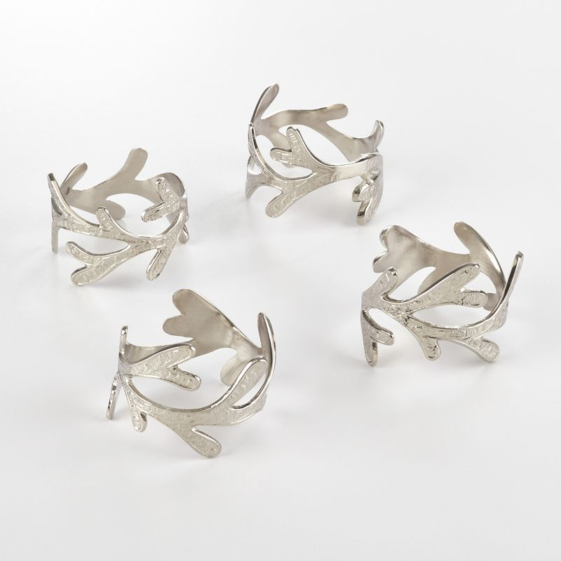 Saro Lifestyle Table Napkin Rings With Vine Leaf Design (Set of 4), Silver