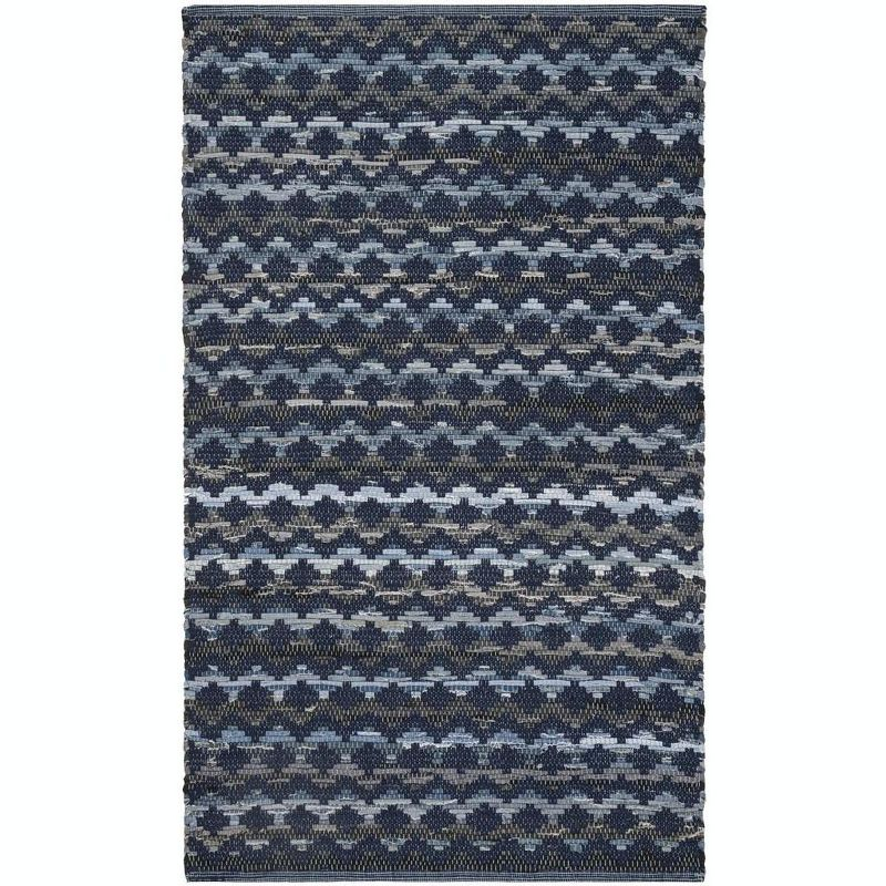 Montauk MTK120 Hand Woven Indoor Accent Rug - Navy Blue/Black - 3'x5' - Safavieh