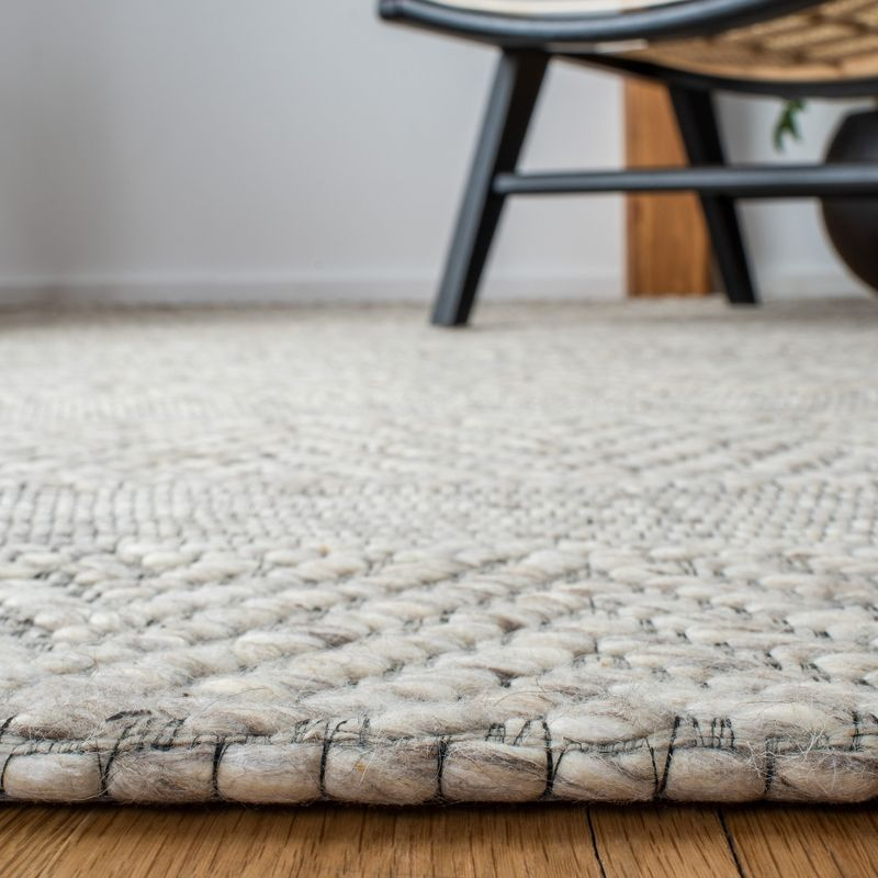 Marbella MRB554 Power Loomed Area Rug - Beige/Light Grey - 3'x5' - Safavieh.