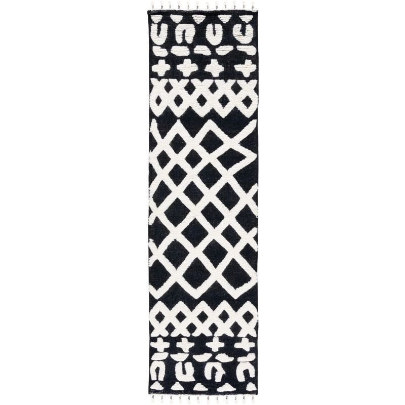 Casablanca CSB524 Hand Knotted Runner Rug - Black/Ivory - 2'3"x8' - Safavieh.