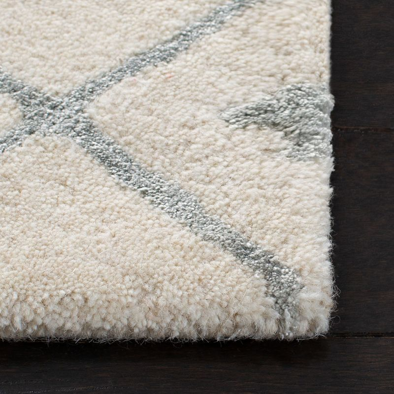 Himalaya HIM903 Handmade Area Rug - 6'x6' - Ivory/Grey - Safavieh