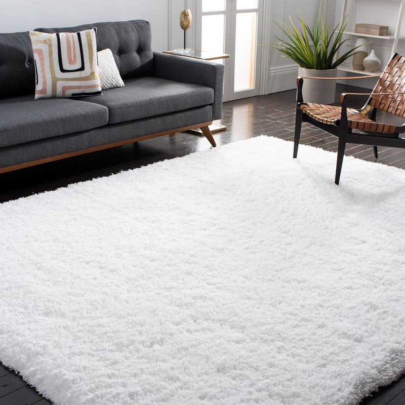 Polar Shag PSG800 Power Loomed Indoor Area Rug - 8'x10' - White - Safavieh