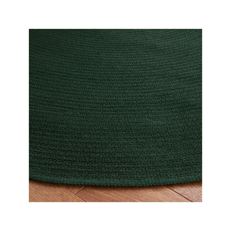 Braided BRD402 Hand Woven Area Rug - Dark Green - 5' round - Safavieh.