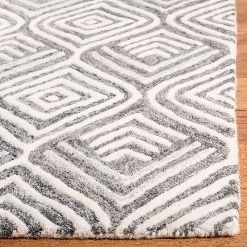 Blossom BLM936 Hand Tufted Runner Rug - Ivory/Grey - 2'3"x8' - Safavieh.