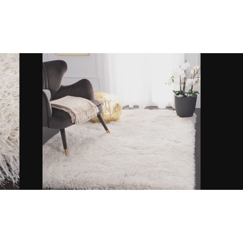 Venice Shag SG256 Hand Tufted Indoor Accent Rug - Champagne - 4'x4' - Safavieh