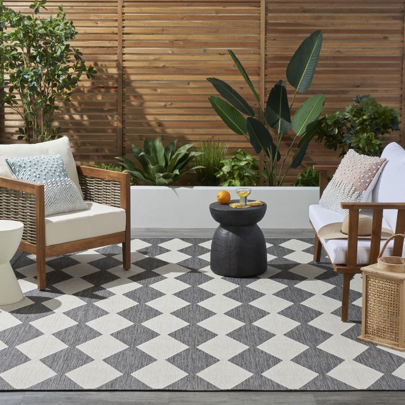 Nourison Positano 5' x 7' Charcoal Diamond Modern Flatweave Indoor/Outdoor Rug