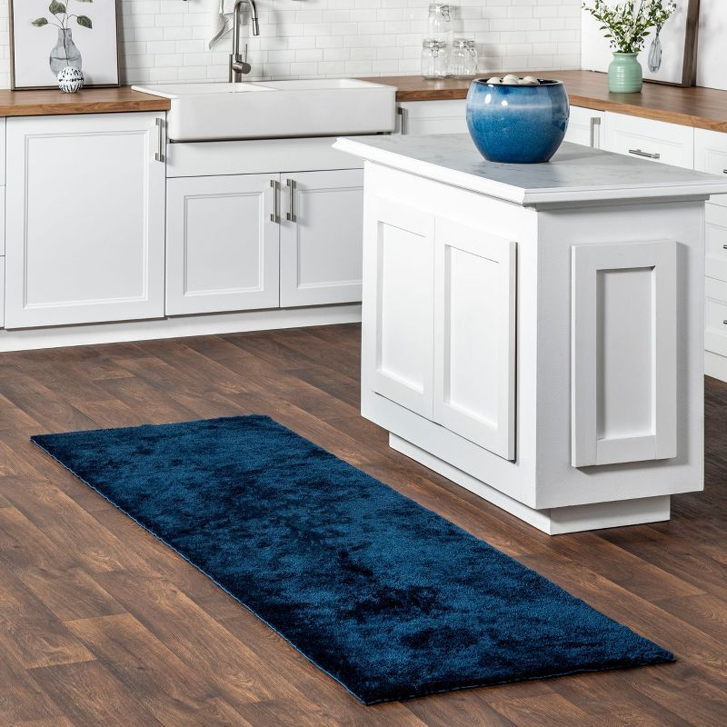 nuLOOM 2' x 10' Cozy Plush SuperiorWash Area Rug, Machine Washable, Non-Slip, Soft Fluffy Shag Carpet for Living Room Bedroom Nursery, Loni Navy