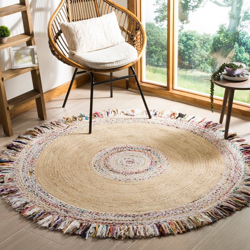 Cape Cod CAP205 Hand Woven Area Rug - Ivory/Light Beige - 5' Round - Safavieh.