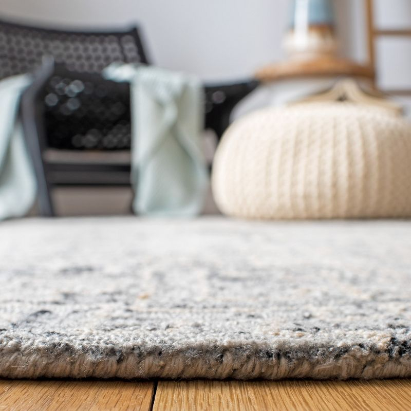 Abstract ABT142 Handmade Indoor Accent Rug - Ivory/Black - 2'x3' - Safavieh