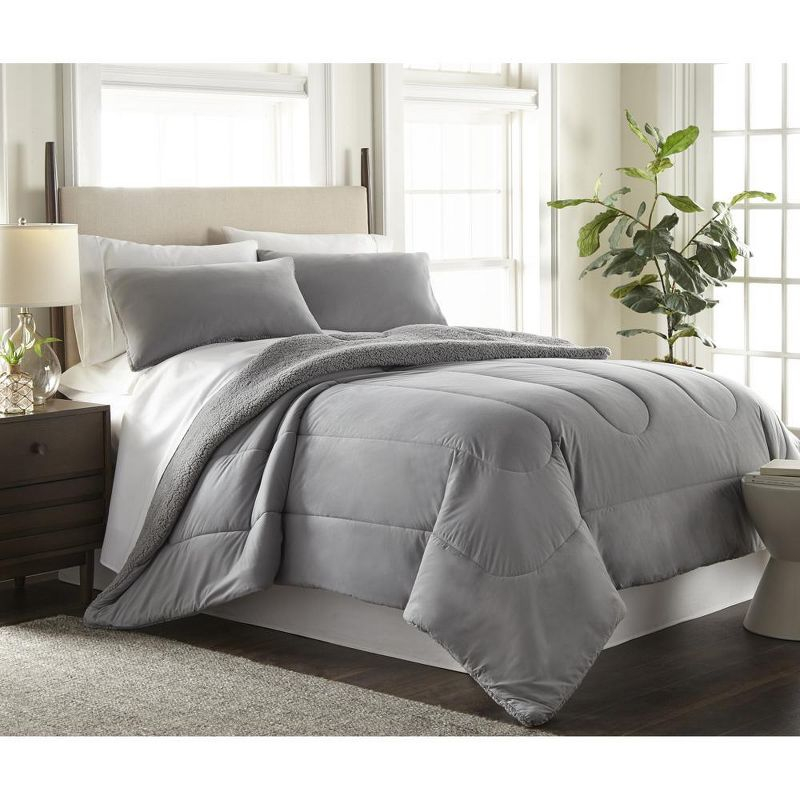 Micro Flannel® Micro Flannel® Reverse to Sherpa Comforter Set
