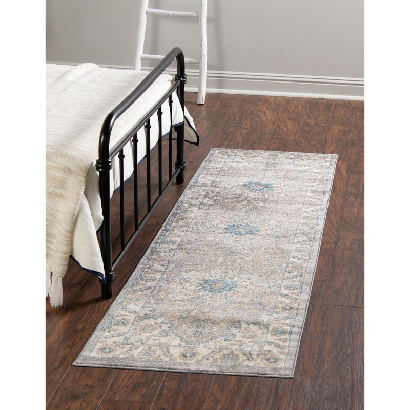 Unique Loom 2' 7 x 10' 0 Runner Gray Salzburg Altstadt Area Rug