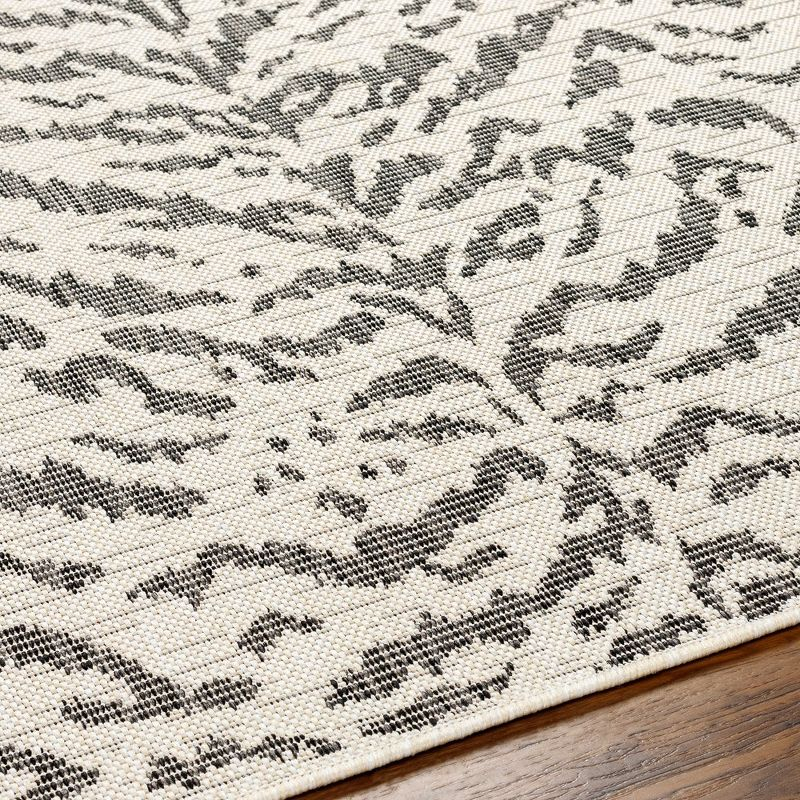Livabliss Ravello 5'3"x7' Rectangle Woven Indoor and Outdoor Area Rugs Black/Beige