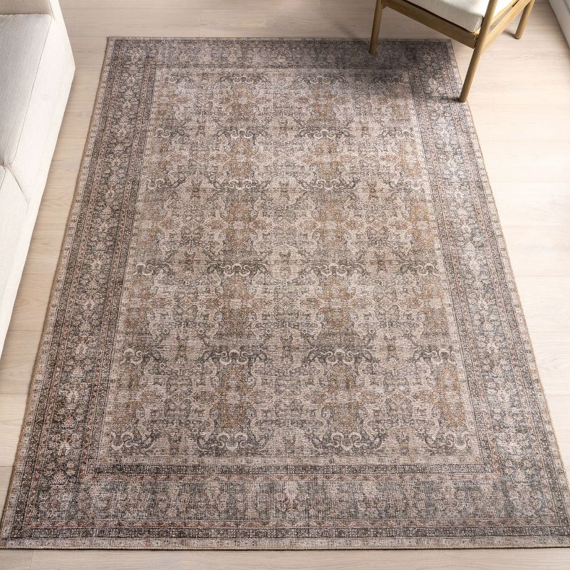 Nuloom Hillstone Collection Else Traditional Vintage Medallion Area Rug, 4' x 6', Beige
