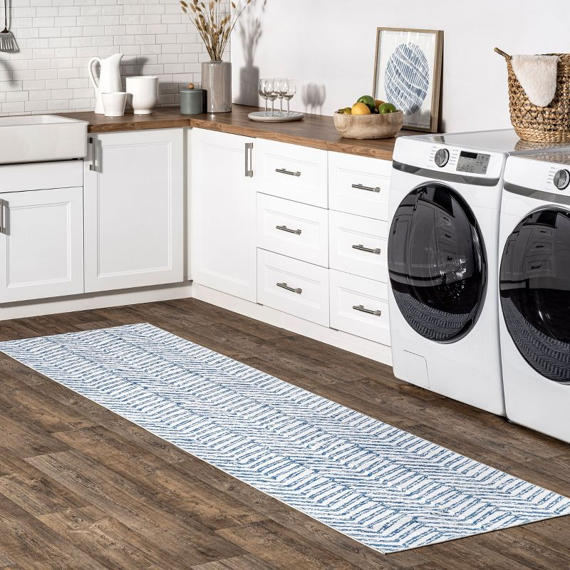Nuloom Rosanne Pet Friendly Machine Washable Geometric Area Rug, Runner 2' 6" x 8', Blue