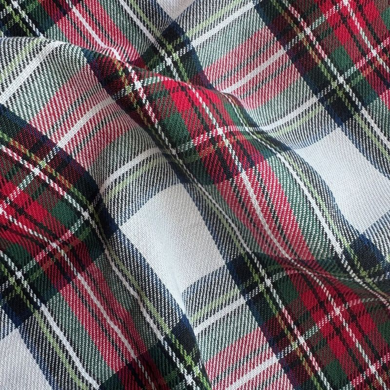 Christmas Classic Holiday Plaid Cotton Rectangle Tablecloth - Multicolor - 84x60 - Elrene Home Fashions