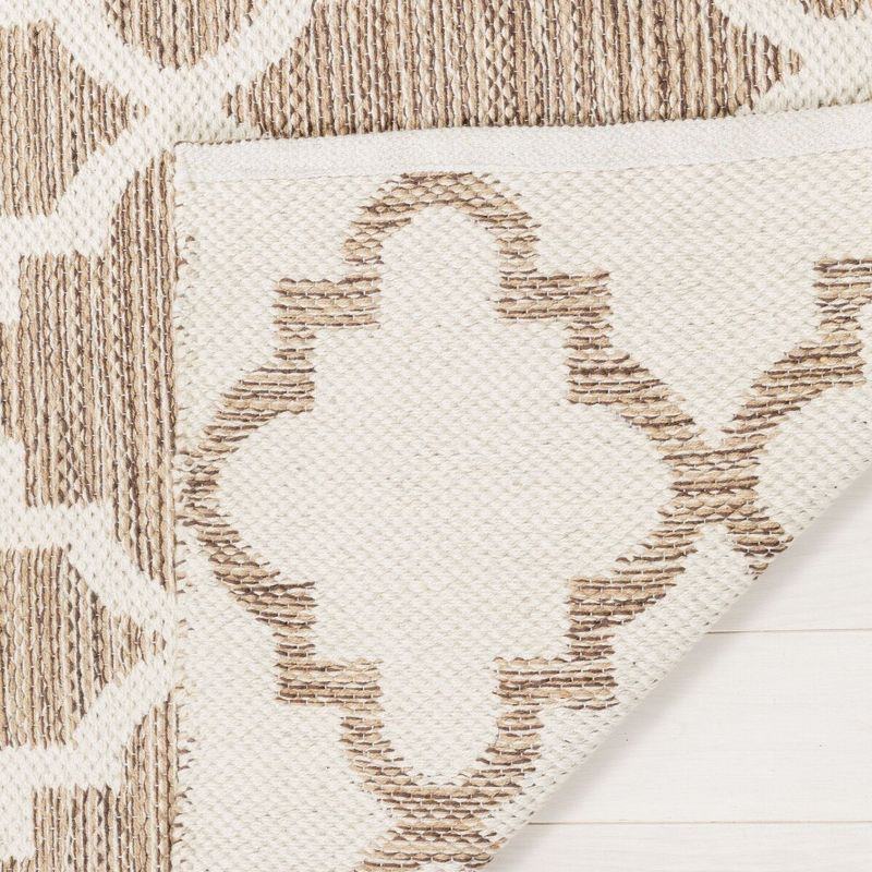 Montauk MTK810 Hand Woven Indoor Area Rug - Beige/Ivory - 5'x7' - Safavieh.