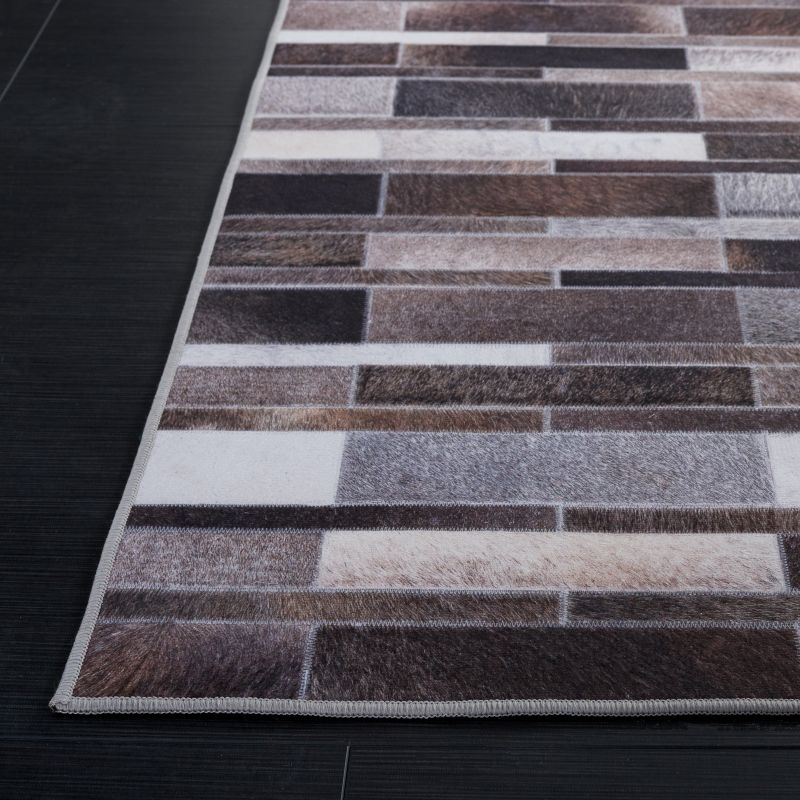 Faux Hide FAH542 Power Loomed Machine Washable Area Rug - Ivory/Grey - 3'x5' - Safavieh.