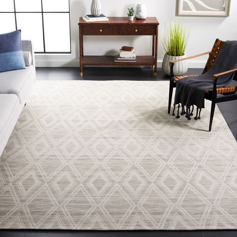 Marbella MRB312 Hand Loomed Indoor Area Rug - Light Brown/Ivory - 8'x10' - Safavieh