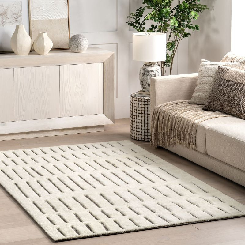 Nuloom Nalini Geometric 4x6 Wool Indoor Area Rug for Living Room Bedroom Dining Room Kitchen, Off White/Grey