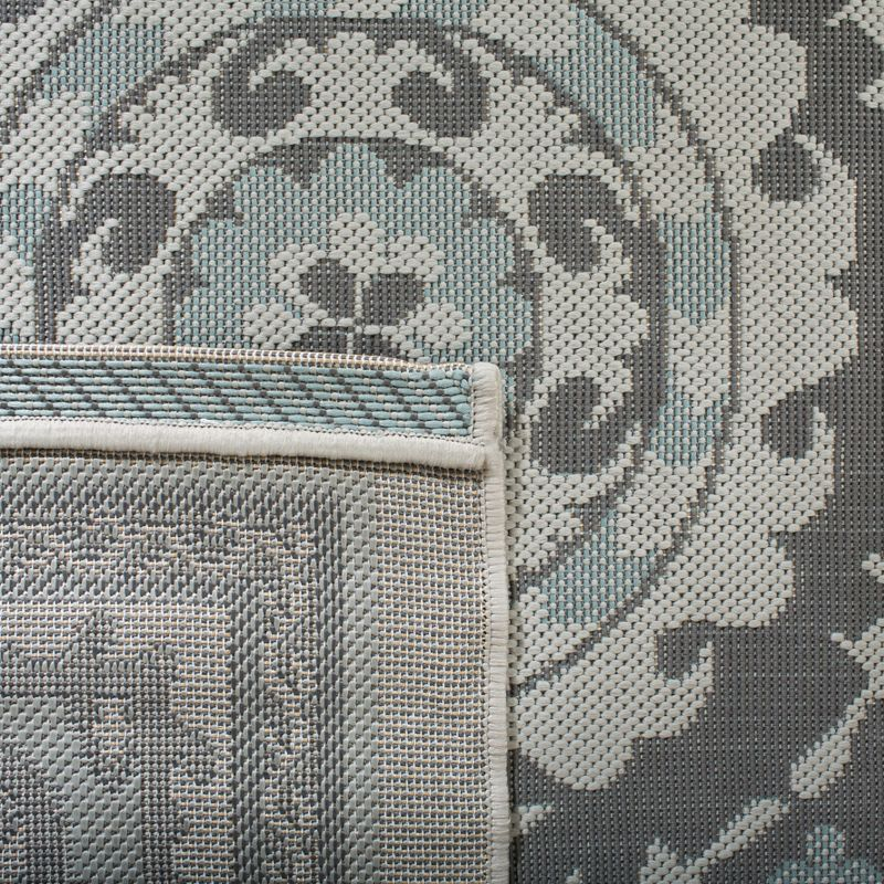 Courtyard CY7059 Power Loomed Indoor/Outdoor Area Rug - Light Grey/Anthracite - 4'x5'7" - Safavieh.