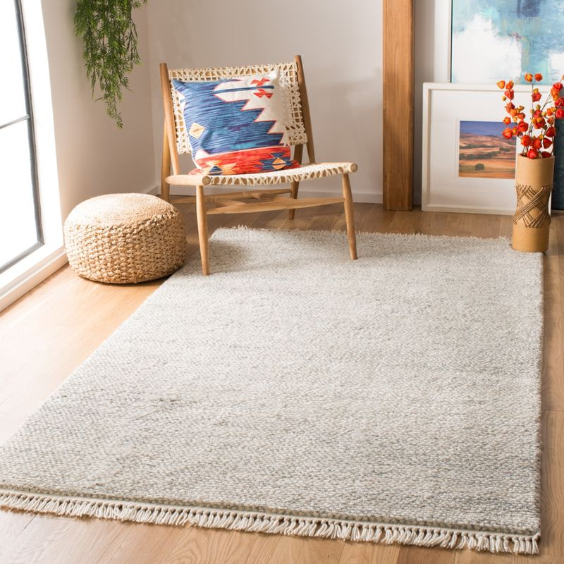 Casablanca CSB521 Hand Knotted Indoor Accent Rug - Grey - 3'x5' - Safavieh