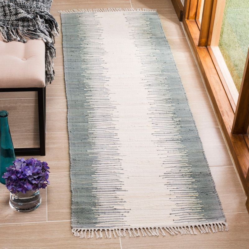 Montauk MTK751 Hand Woven Indoor Runner Rug - Grey - 2'3"x6' - Safavieh