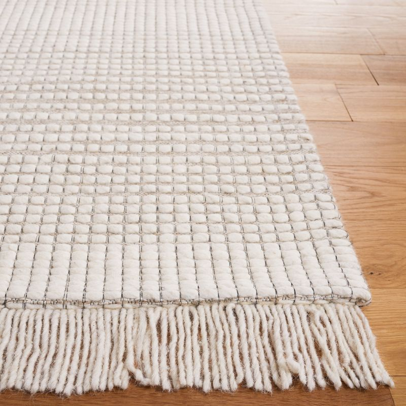Marbella MRB208 Hand Woven Indoor Accent Rug - Ivory/Beige - 4'x6' - Safavieh