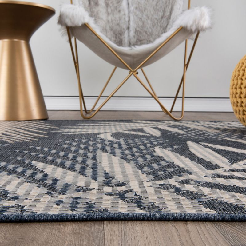 World Rug Gallery Bahama Palm Frond Indoor/Outdoor Area Rug - Blue 5' x 7'
