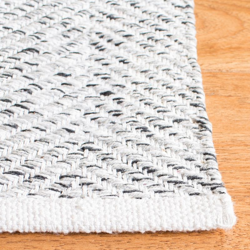 Nantucket NAN144 Hand Loomed Area Rug - Charcoal - 3'x5' - Safavieh.