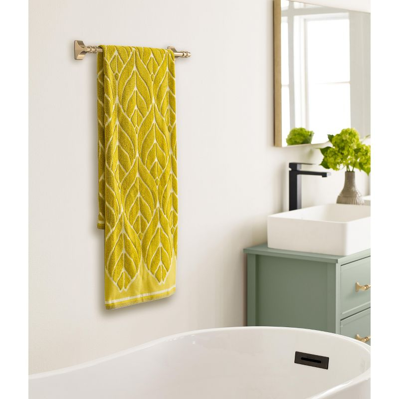 Amerock Davenport Champagne Bronze 18 inch (457mm) Towel Bar