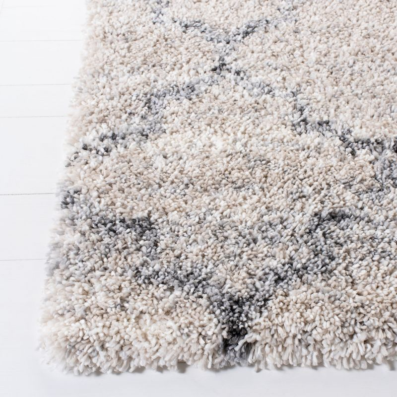 Fontana Shag FNT888 Power Loomed Accent Rug - Grey/Ivory - 2'3"x4' - Safavieh.