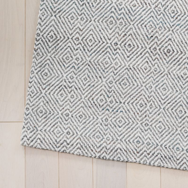 Martha Stewart Rugs Msr9675 Wilton Martha Stewart Hand Woven 80% Wool 20% Cotton Geometric Rug