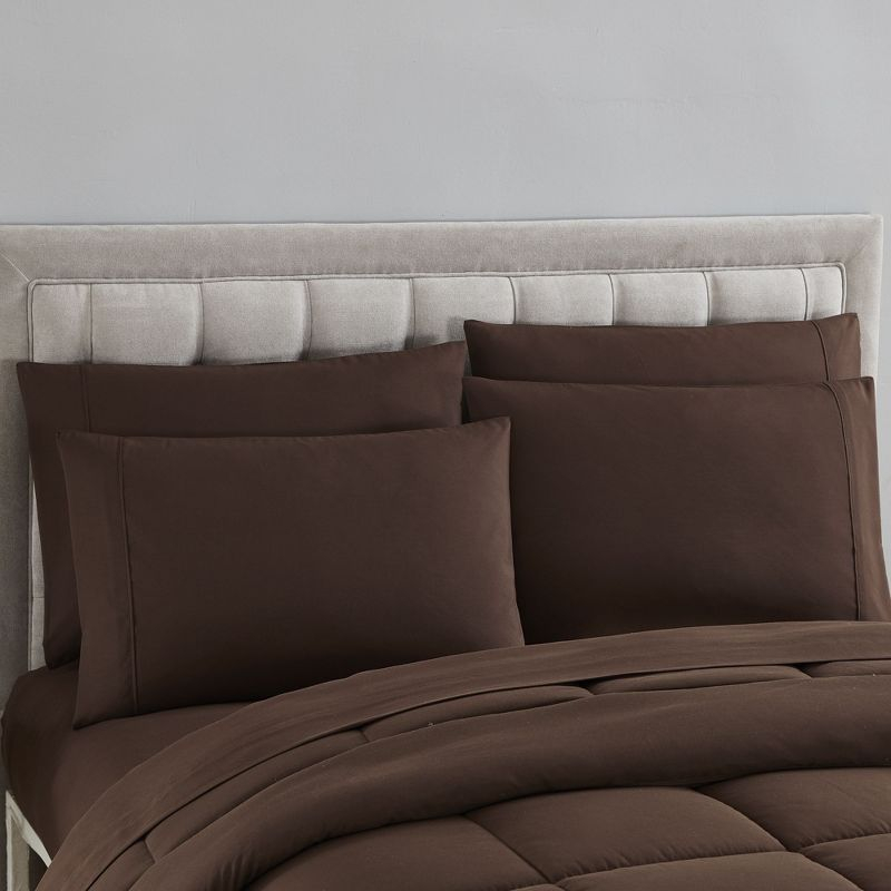 Sweet Home Collection All Season Bed-in-A-Bag Solid Color Comforter & Sheet Set Ultra Soft Bedding by Sweet Home Collection