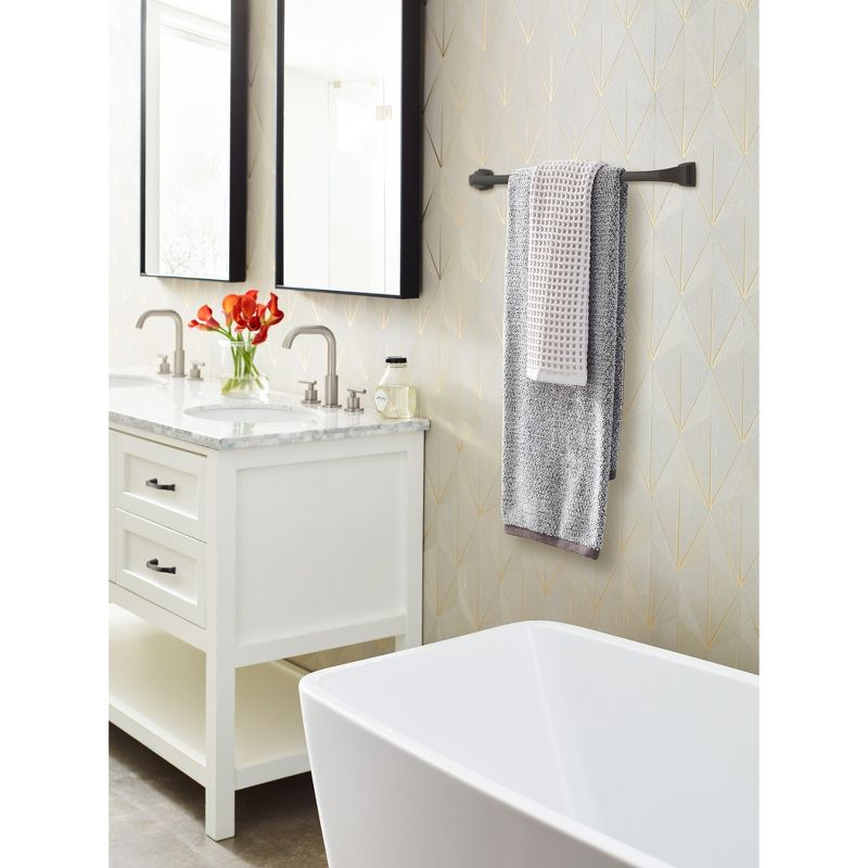 Amerock Revitalize Oil-Rubbed Bronze 24 inch (610mm) Towel Bar