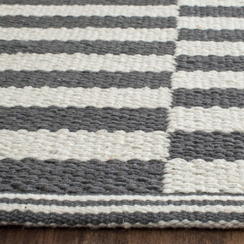 Montauk MTK715 Hand Woven Indoor Area Rug - Ivory/Grey - 8'x10' - Safavieh