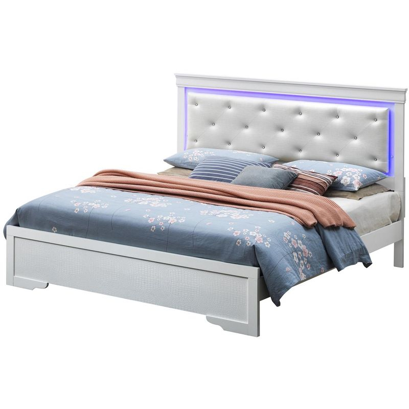 Passion Furniture Lorana Silver Champagne Full Panel Beds