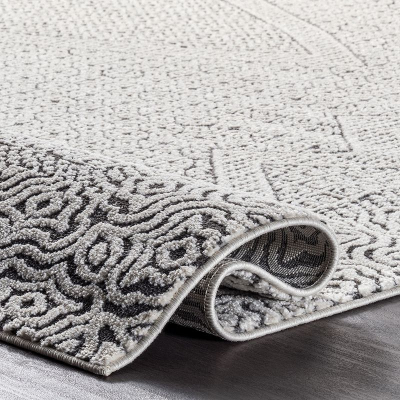 Nuloom Exie Medallion 8 Square Indoor Area Rug for Living Room Bedroom Dining Room Kitchen, Grey/Ivory