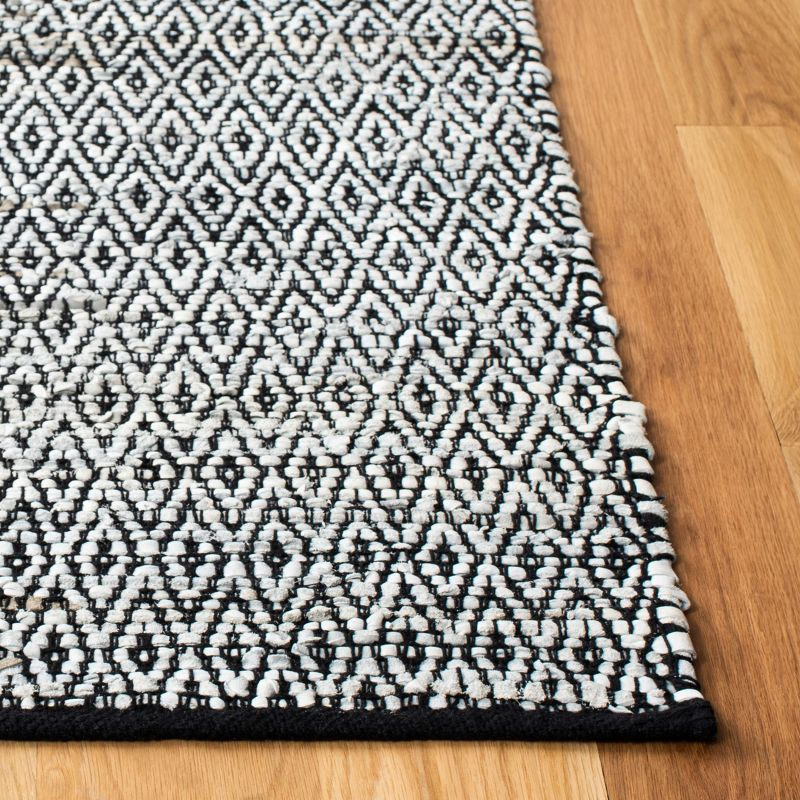 Vintage Leather VTL389 Hand Woven Area Rug - Light Grey/Grey - 6'x9' - Safavieh.