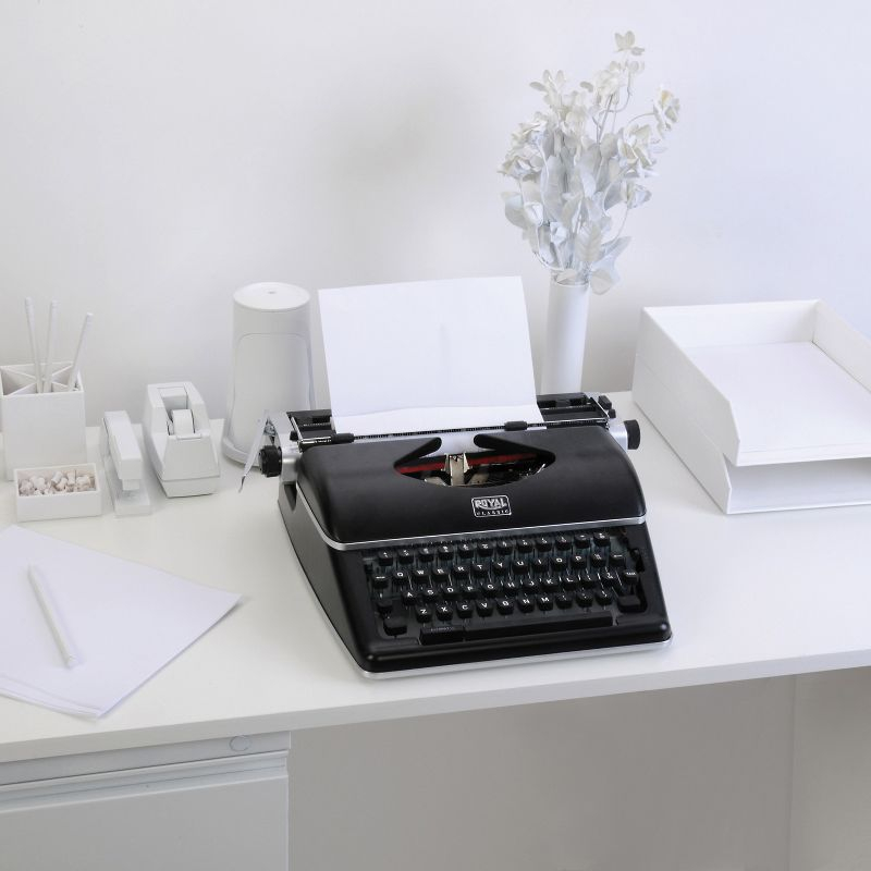 Royal® 7910 Classic Manual Typewriter (Black)