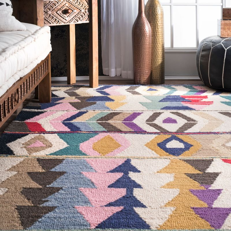 Nuloom Ofelia Geometric 10x13 Wool Indoor Area Rug for Living Room Bedroom Dining Room Kitchen, Multicolor/Black