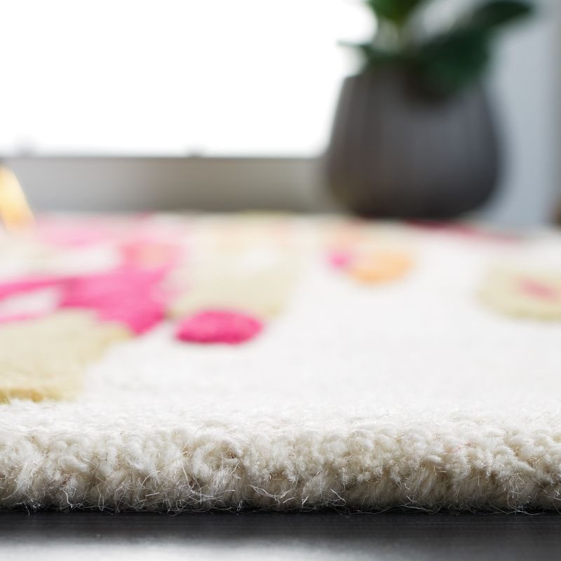 Rodeo Drive RD858 Hand Tufted Runner Rug - Ivory/Red - 2'3"x8' - Safavieh.