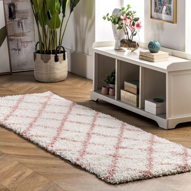 Nuloom Tess Geometric 2x8 Runner Shag Indoor Area Rug for Living Room Bedroom Dining Room Nursery Entryway Hallway, Pink/Ivory
