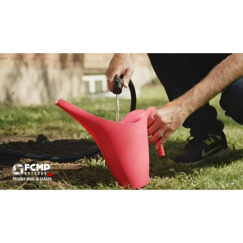 FCMP Outdoor RC4000-BLK 50 Gallon Flat Back Outdoor Home Rain Catcher Water Storage Collection Barrel for Watering Outdoor Plants and Gardens, Black