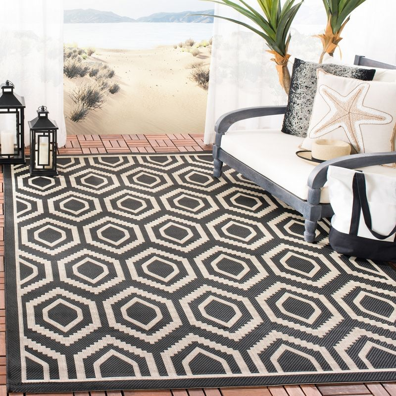 Courtyard CY6902 Power Loomed Indoor and Outdoor Area Rug - Black/Beige - 5'3"x7'7" - Safavieh