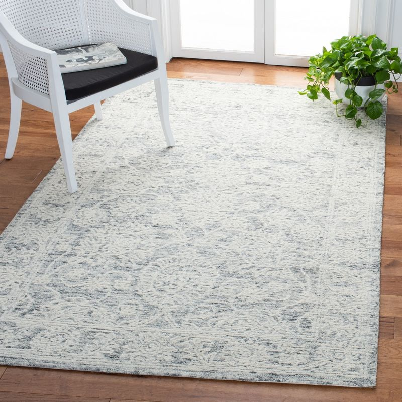 Metro MET806 Hand Tufted Indoor Area Rug - Natural/Grey - 4'x6' - Safavieh